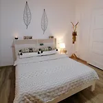Δωμάτια σε οικογενειακή κατοικία Casa Bologna *