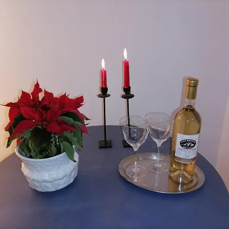 Δωμάτια σε οικογενειακή κατοικία Casa Bologna