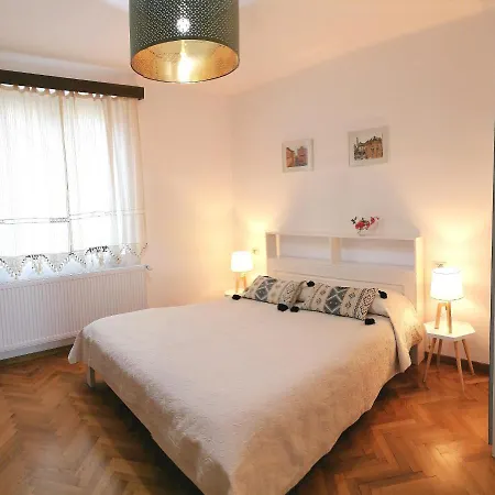 홈스테이 Casa Bologna 브라쇼브