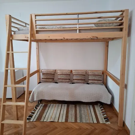 Gazde/Camere de închiriat Casa Bologna