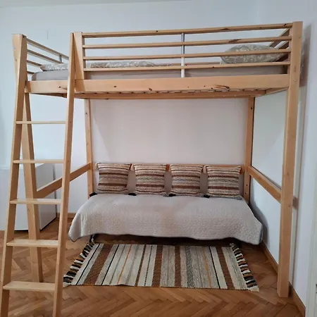 Δωμάτια σε οικογενειακή κατοικία Casa Bologna