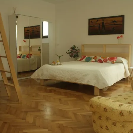 Δωμάτια σε οικογενειακή κατοικία Casa Bologna